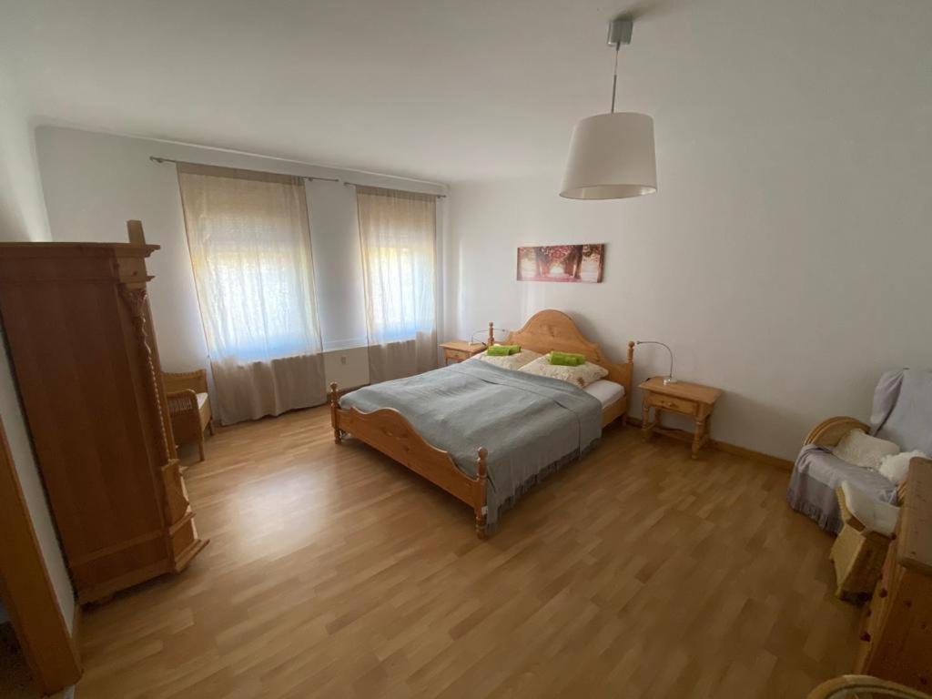Ferienwohnung Am Theo Carlen Platz Ormesheim Extérieur photo